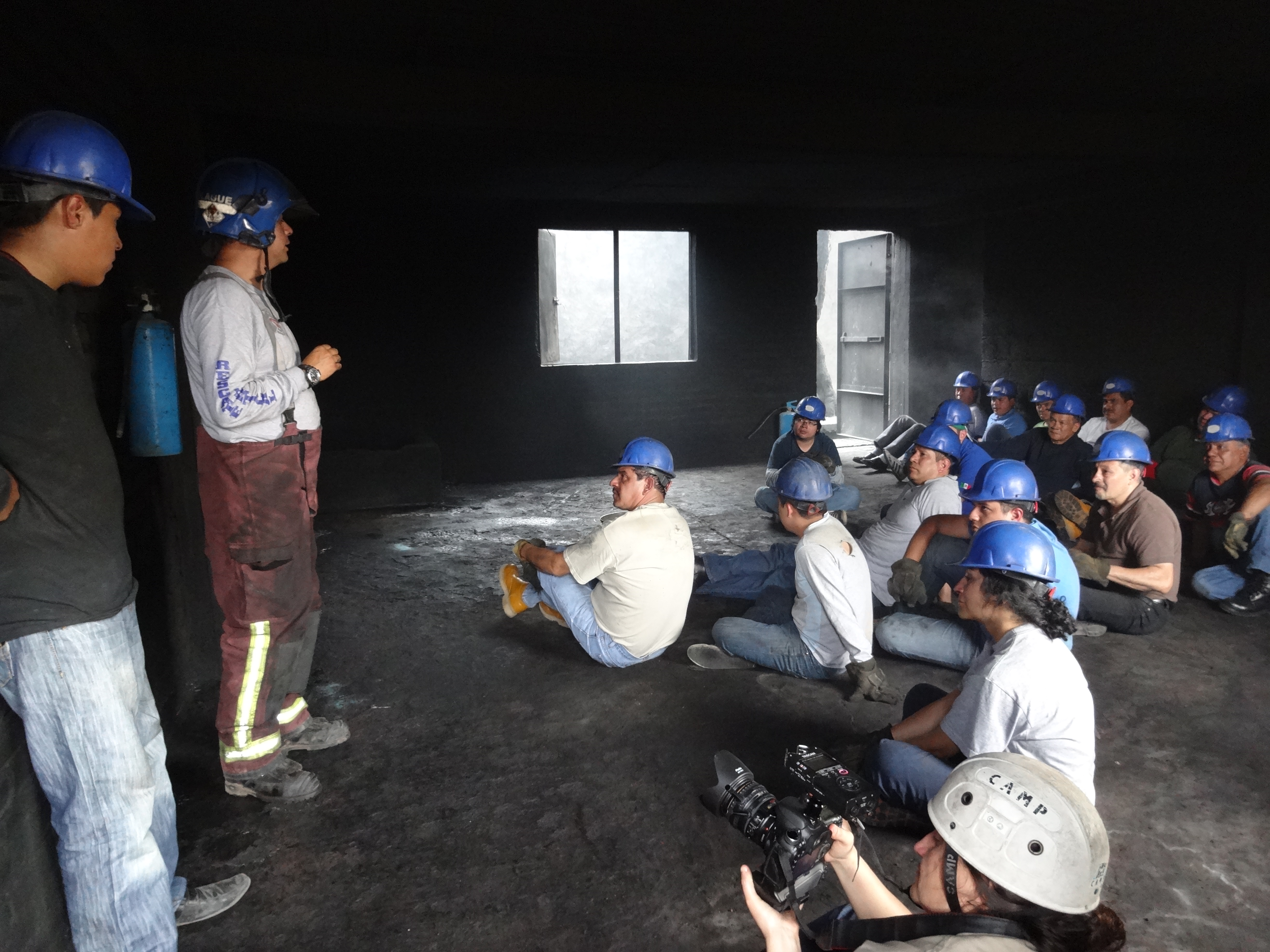 Curso de Control y Combate de Incendio en la Posta