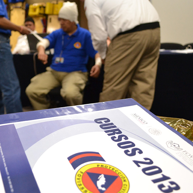 Cursos de Primeros Auxilios y Control de Incendio